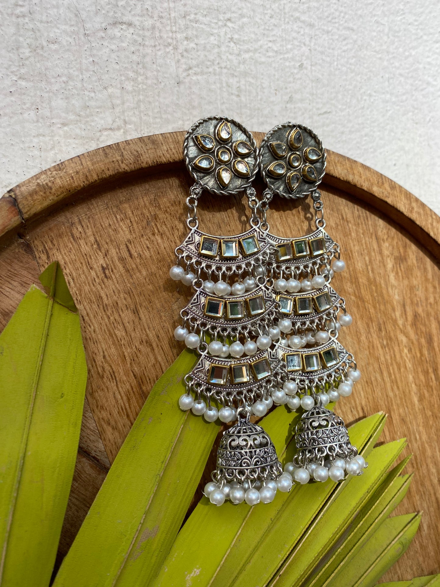Trisha Jhumka