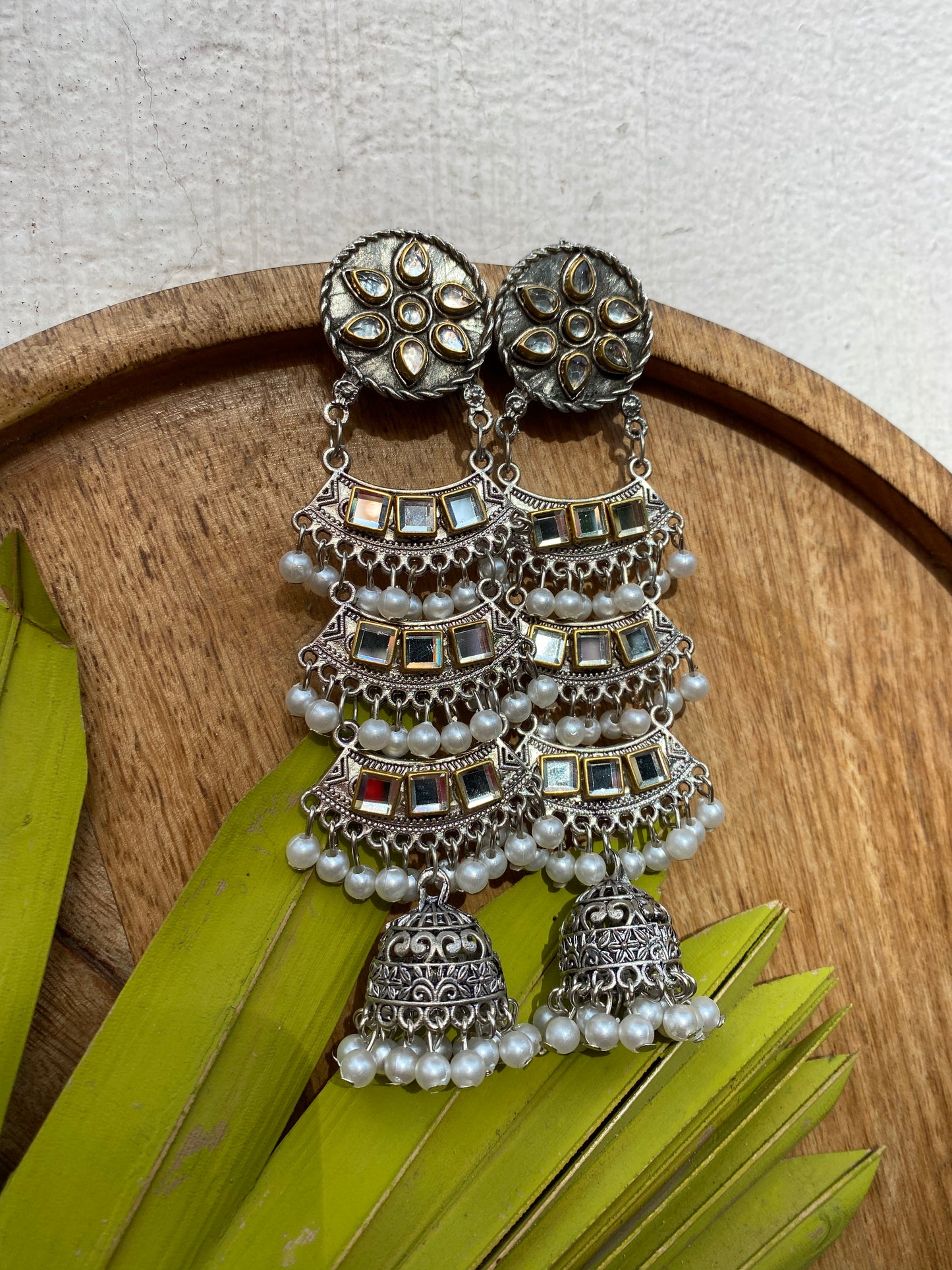 Trisha Jhumka