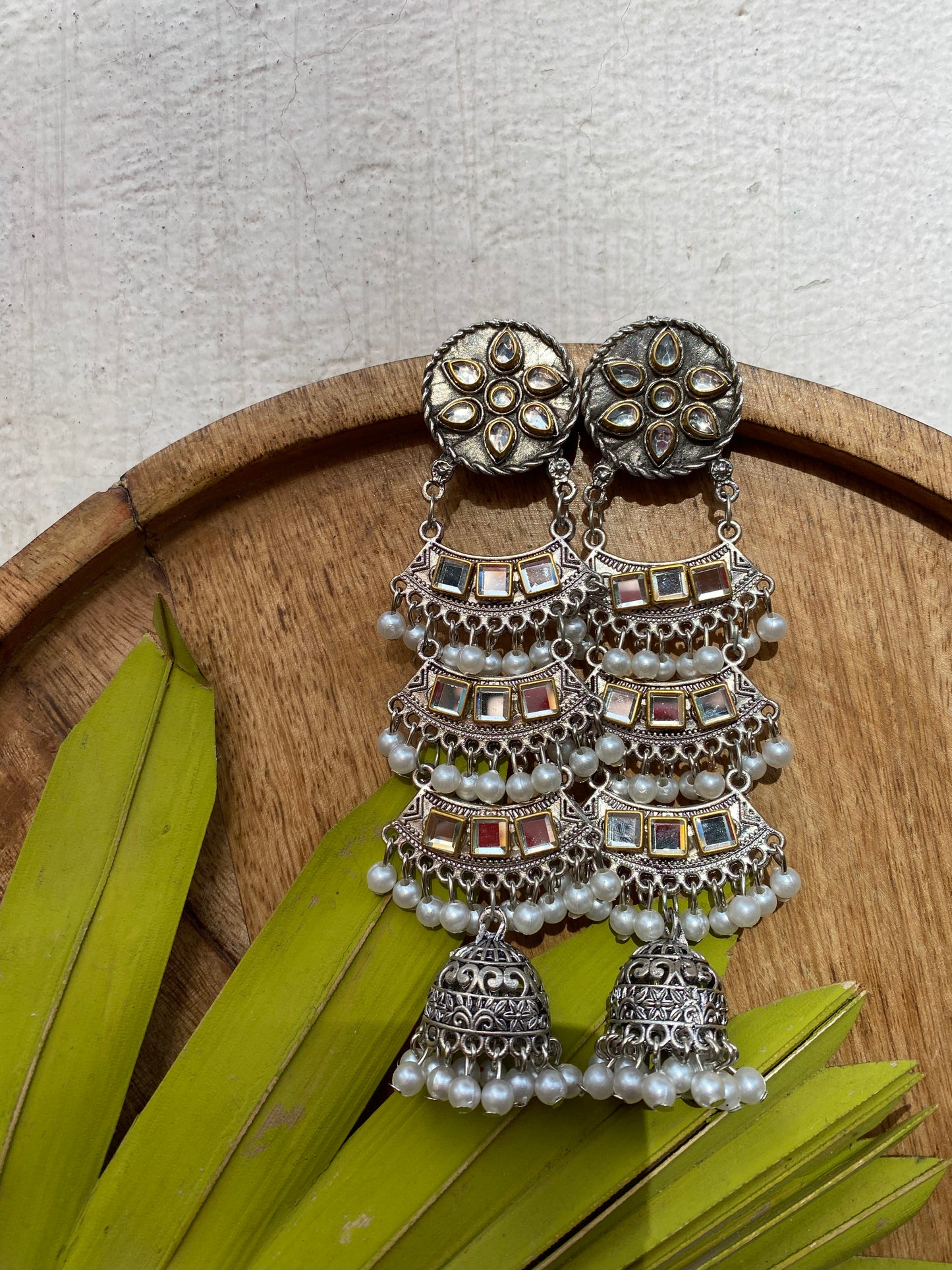 Trisha Jhumka