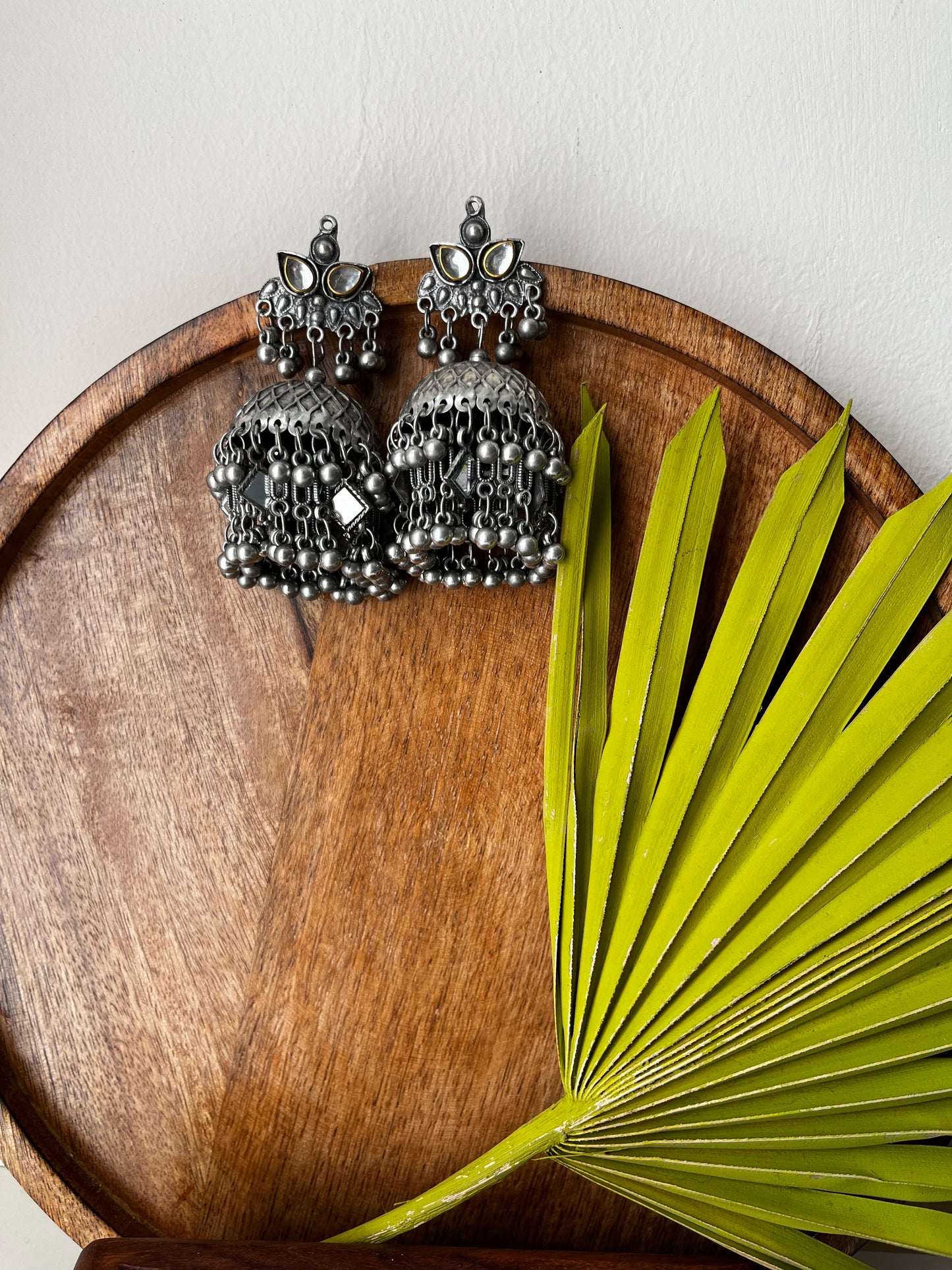 Tara Jhumka
