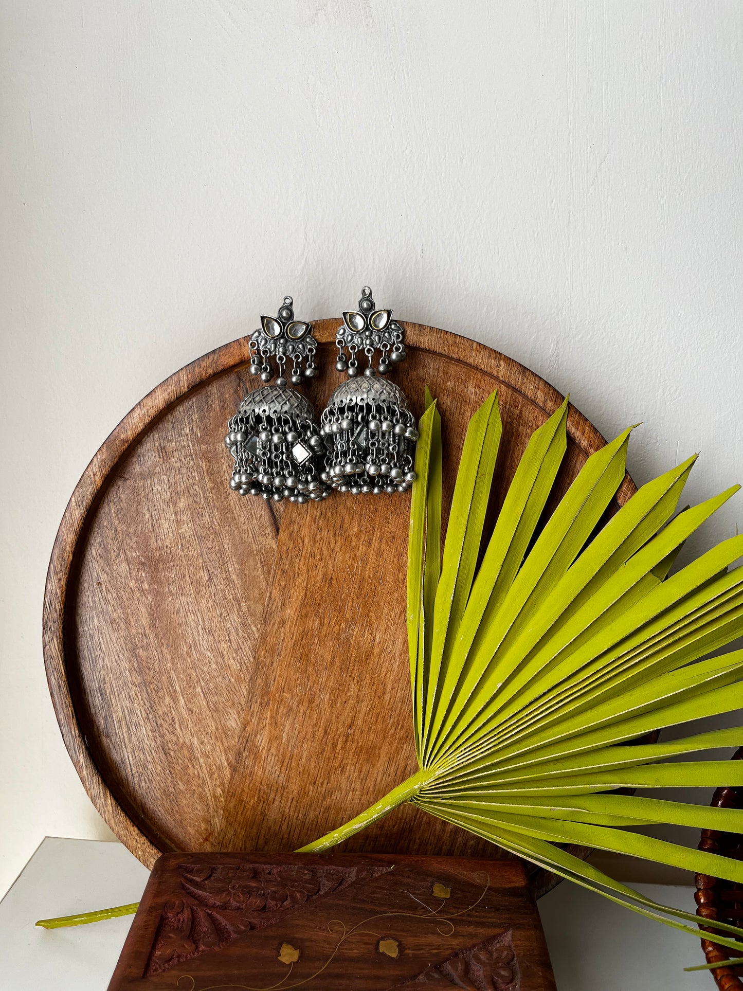 Tara Jhumka