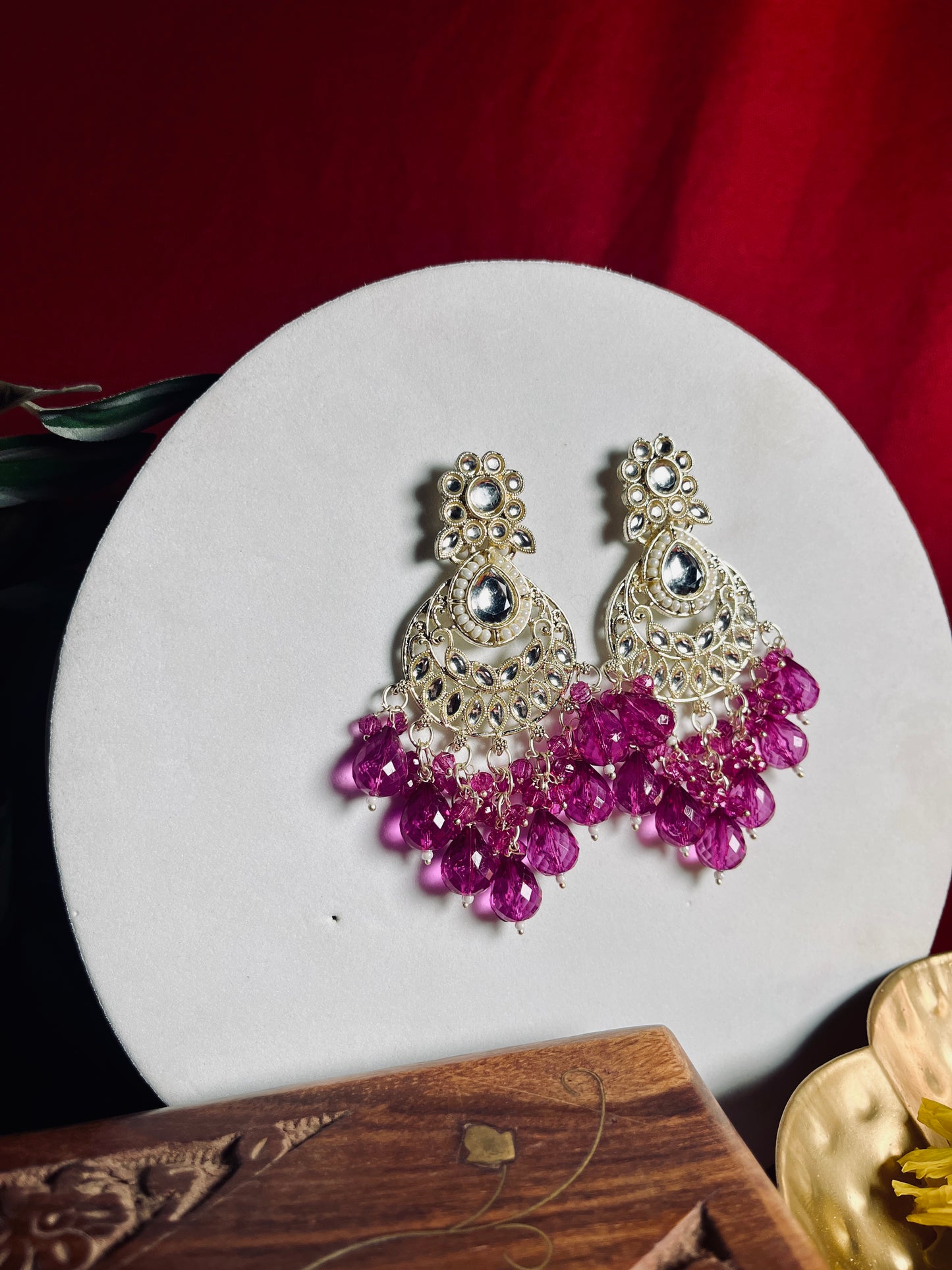 Leheriyaan floral danglers