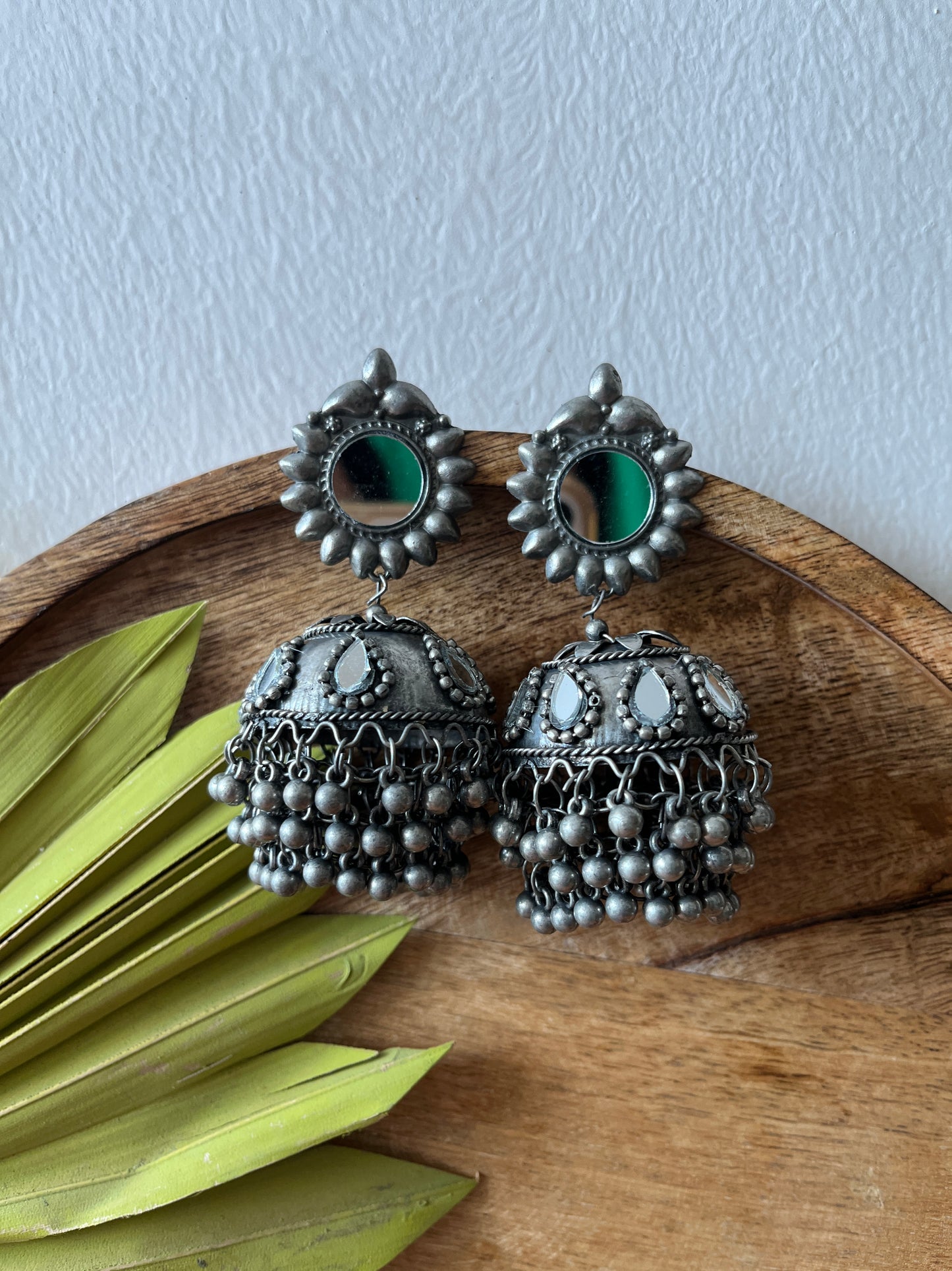 Lavanya mirror Jhumka