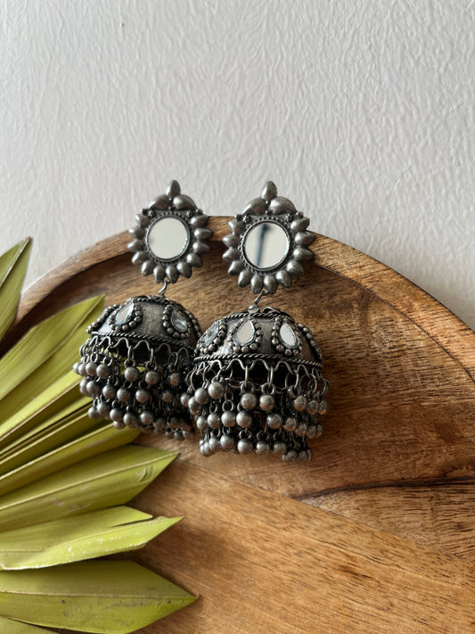 Lavanya mirror Jhumka