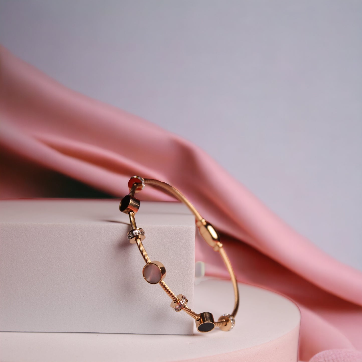 Gloria bracelet (adjustable)