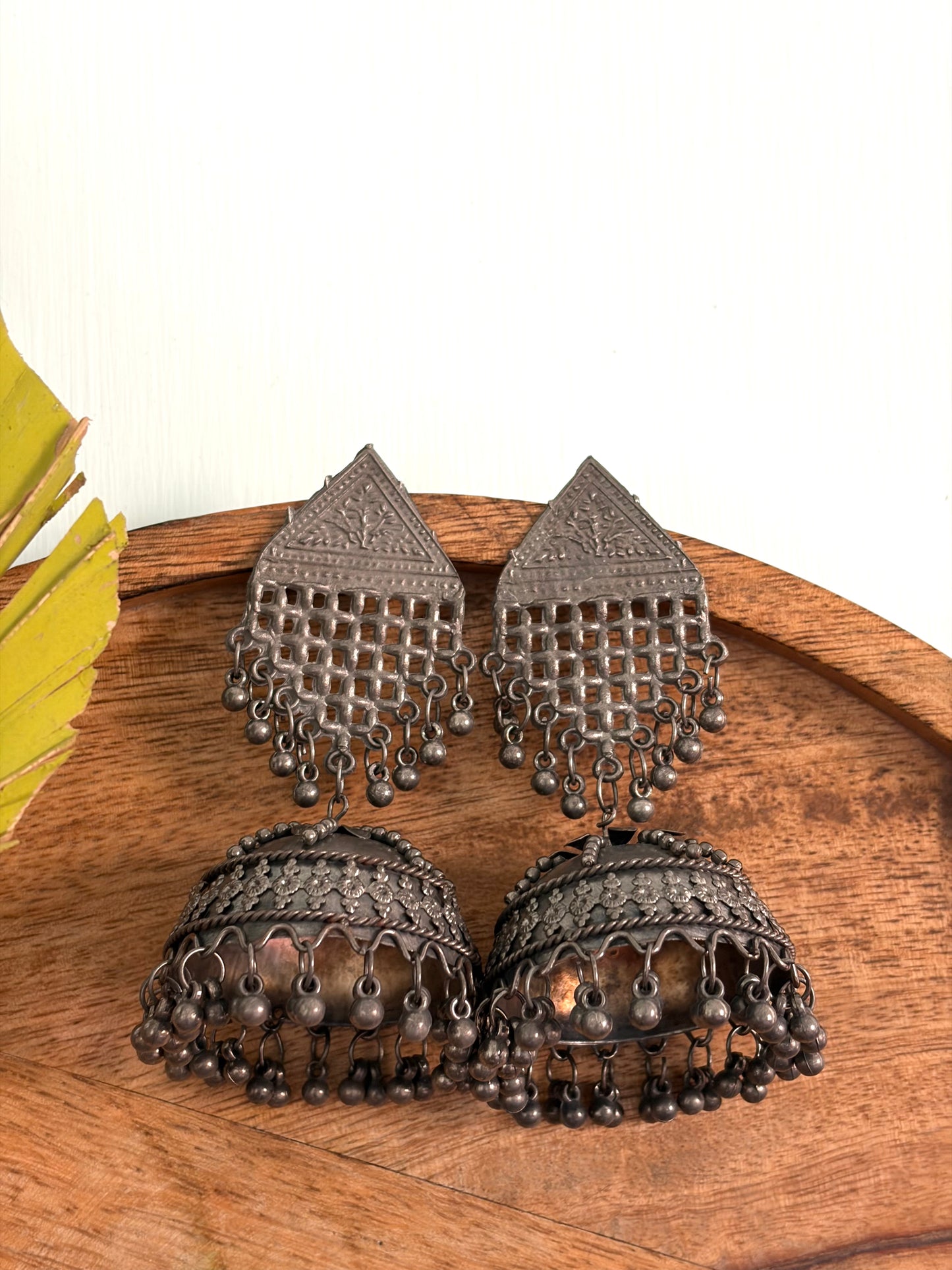 Yashika Jhumka