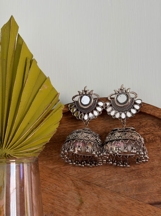 Yalina Jhumkas