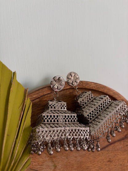 Yasin Jhumkas