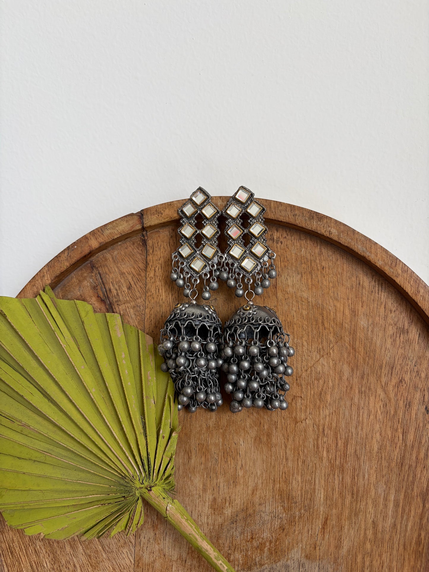 Sriya Jhumka