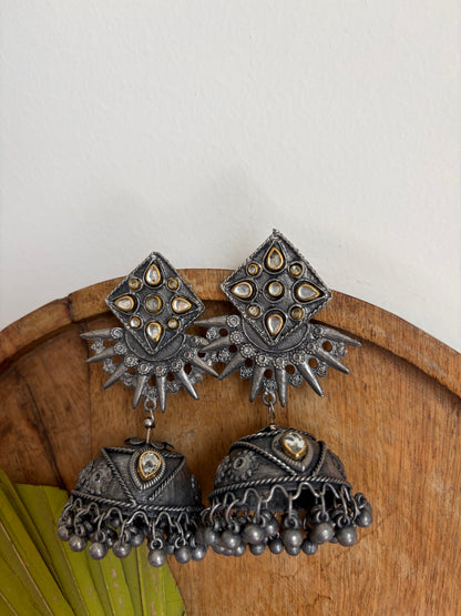Trishna Jhumka