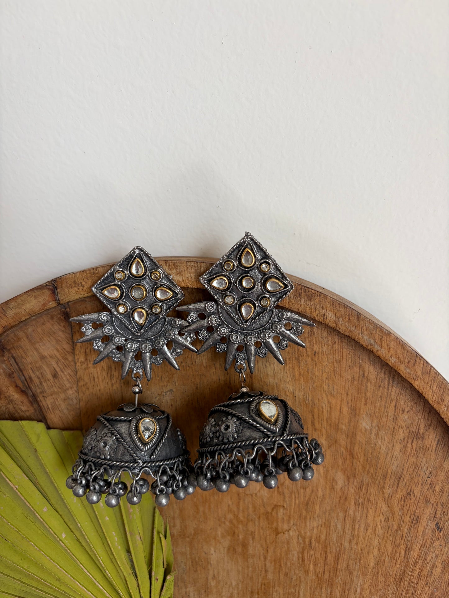 Trishna Jhumka
