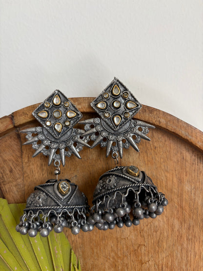 Trishna Jhumka