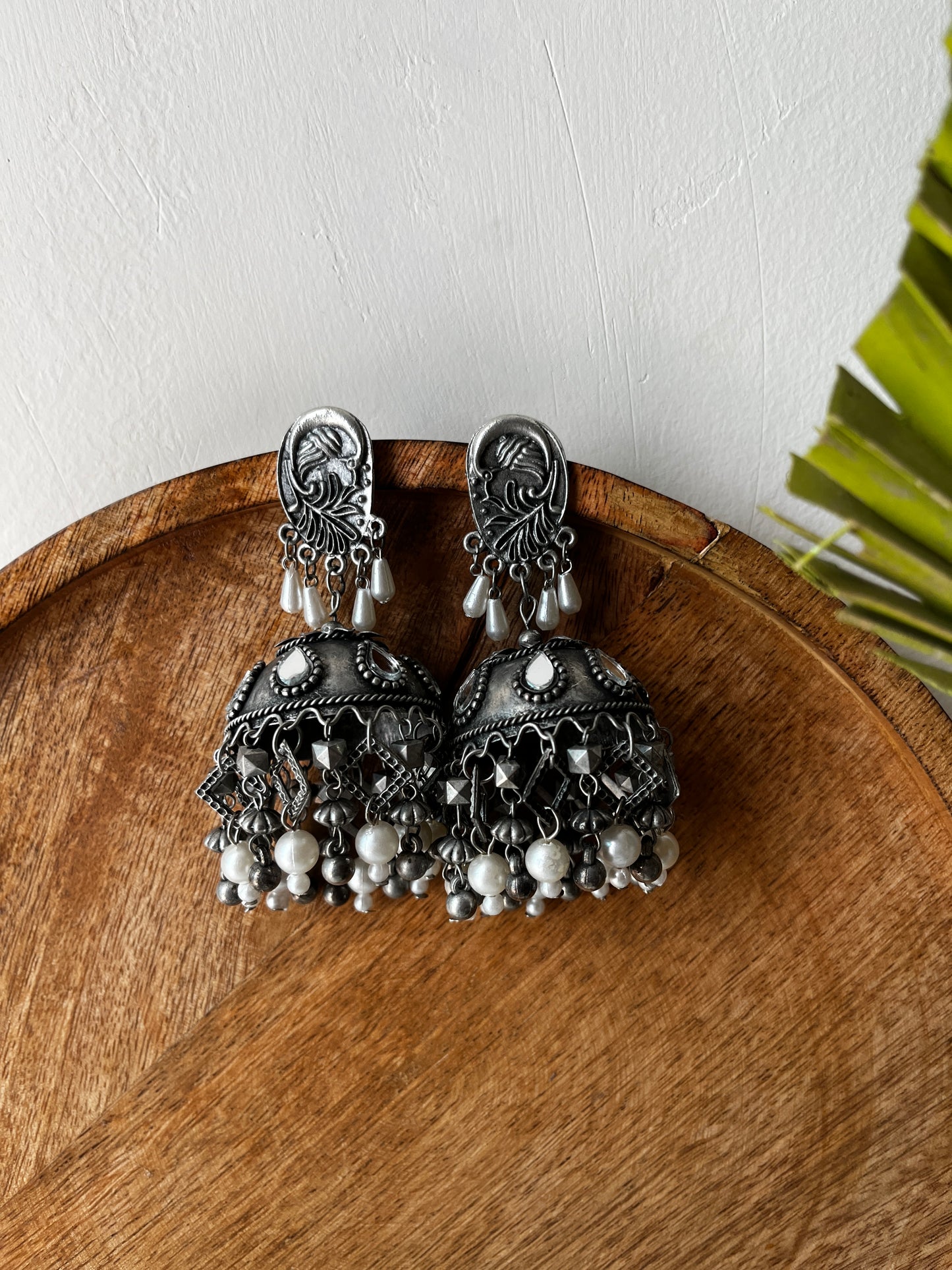 Ishq Pearl Jhumka