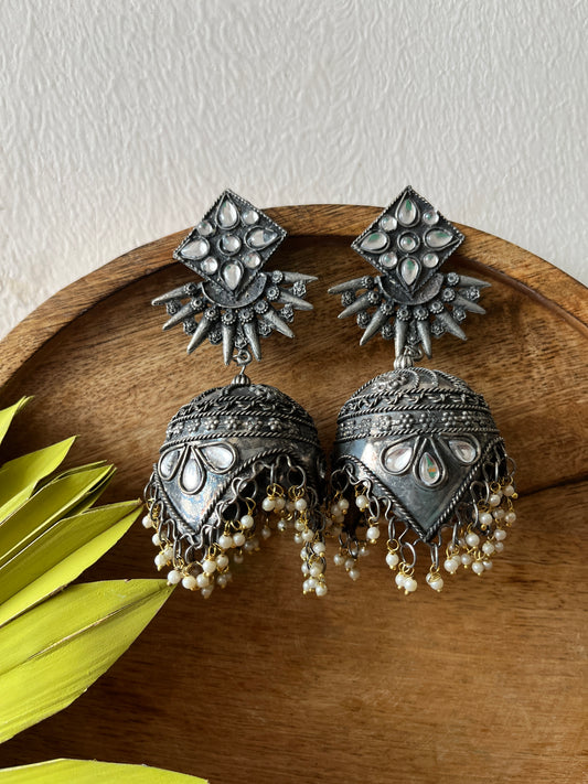 Tissha Jhumka