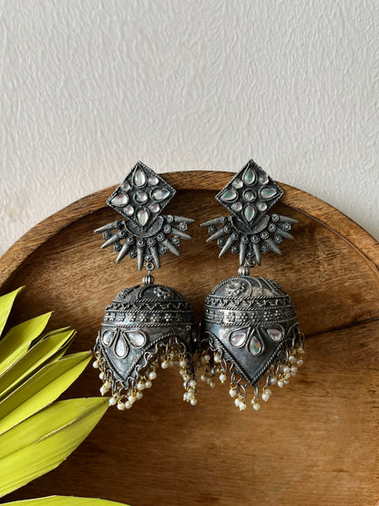 Tissha Jhumka