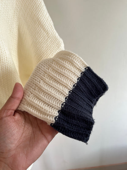 Contrast Collar Knit