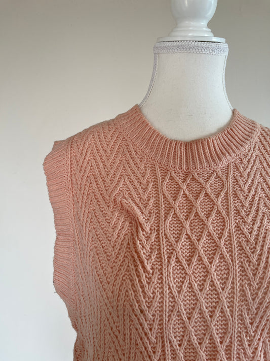 Peach Pockets Vest